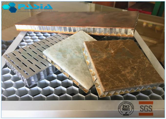 Âme en nid d'abeilles en aluminium collée de haute colle de chargement pour le panneau de mur rideau