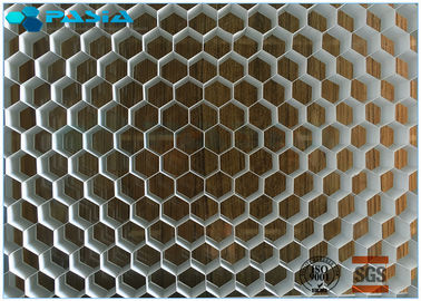 Chine Le trafic usine la structure en nid d'abeilles, matériel de nid d'abeilles avec des spécifications différentes fournisseur