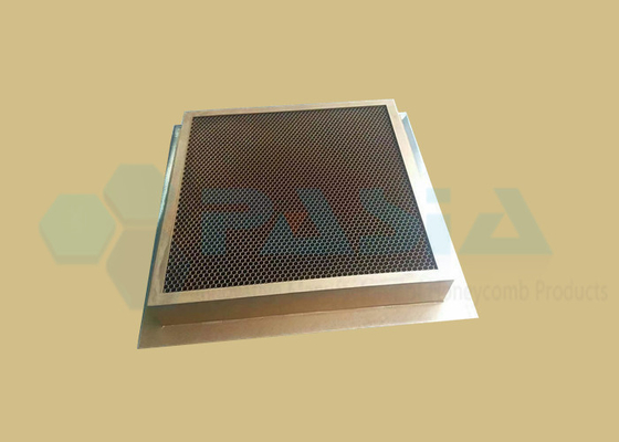 Chine Barre de renforcement EMI Stainless Steel Honeycomb Panels pour le filtre de ventilation fournisseur