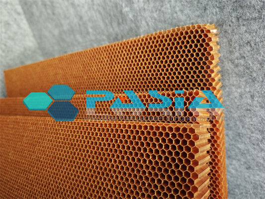 Chine Rigidité spécifique extrêmement élevée Poids léger Performance équilibrée Fibre d'aramide Nomex Noyau de nid d'abeille fournisseur