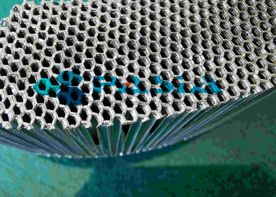 Chine Absorbeur d'énergie de nid d'abeille. Noyau de nid d'abeille en aluminium pour la protection contre les chocs. fournisseur