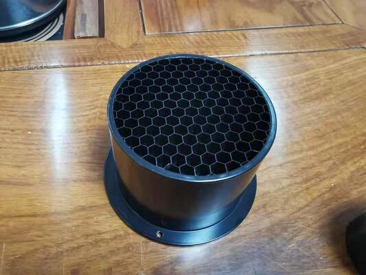 EMI protégeant le diamètre des panneaux de ventilation en nid d'abeilles d'acier inoxydable 0.8mm fournisseur