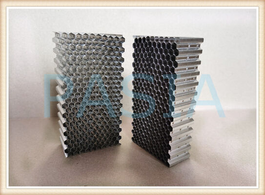 Hastelloy X 0.8 mm Diameter 0.1 mm Thick Wall Automatic Laser Welding Honeycomb Turbine Seal fournisseur