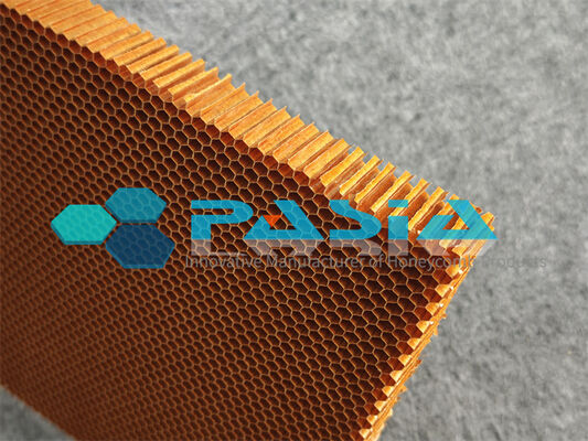 Direct Manufacturer Supply Aramid Honeycomb Core for Radome and Floor Panel Bonding fournisseur